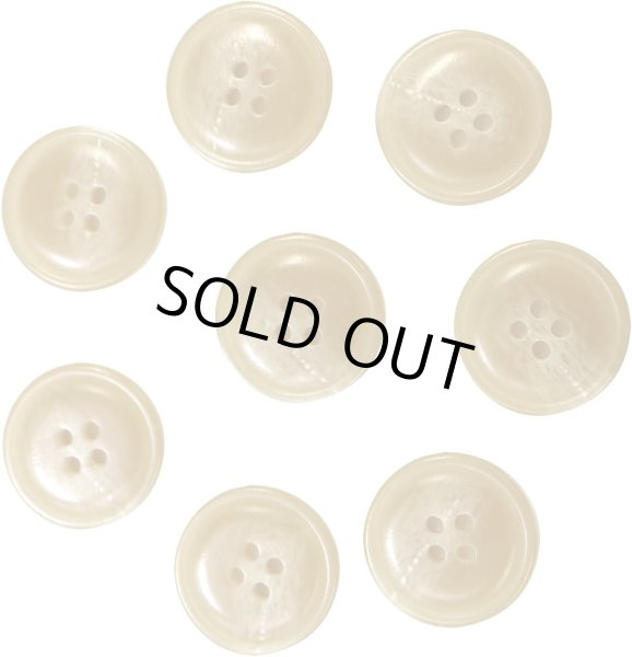 画像1: 水牛調ボタン【ベージュ】スーツ コート ジャケット ブレザー 四つ穴 フロント 袖口 8個入り【20mm】ボタンマート B-050 (1)