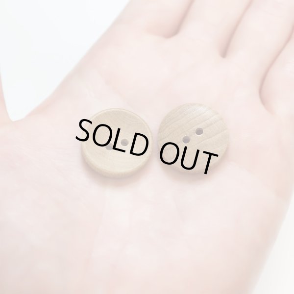 画像6: ウッドボタン 二つ穴ボタン ナチュラル シャツボタン ウッド ボタン ブラウン 木目 木製 10個入り【20mm】ボタンマート B-080 (6)