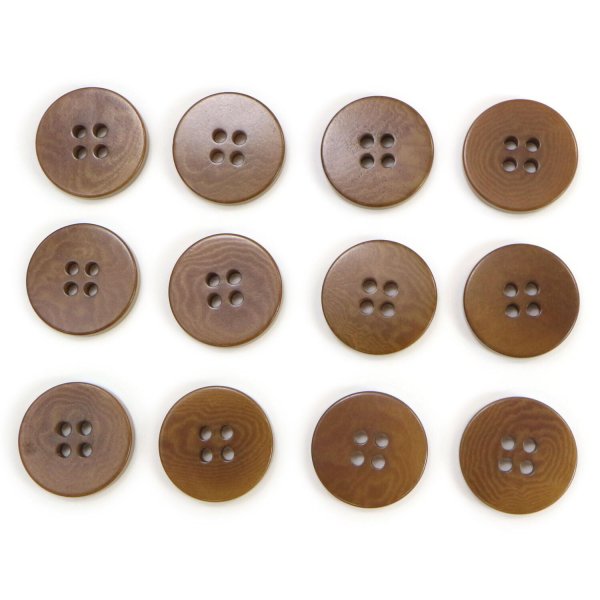 画像1: ナットボタン 四つ穴ボタン 【ブラウン】 茶色 フチ無し フラット スーツボタン ベーシック ウッド ボタン 15個入り 【15mm】 きらきらぷんぷん丸 B-1120 (1)