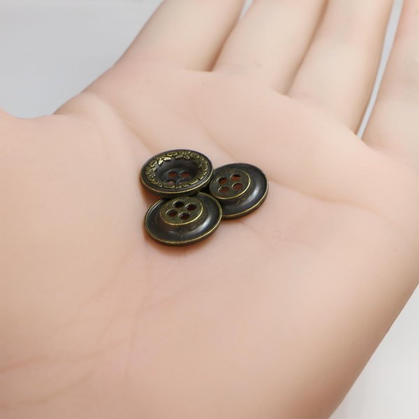 画像5: 装飾メタルボタン 四つ穴【ゴールド】金 丸ボタン 金属 手芸 アンティーク 飾り 8個入【13mm】きらきらぷんぷん丸 B-1266 (5)