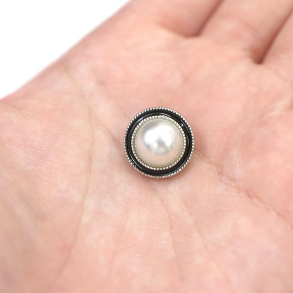 画像6: パールボタン 装飾 【シルバー 黒フチ】 ホワイト 白 パール 10個入り 【15mm】ビジュー 飾り 縫製 袖口 きらきらぷんぷん丸 B-150 (6)