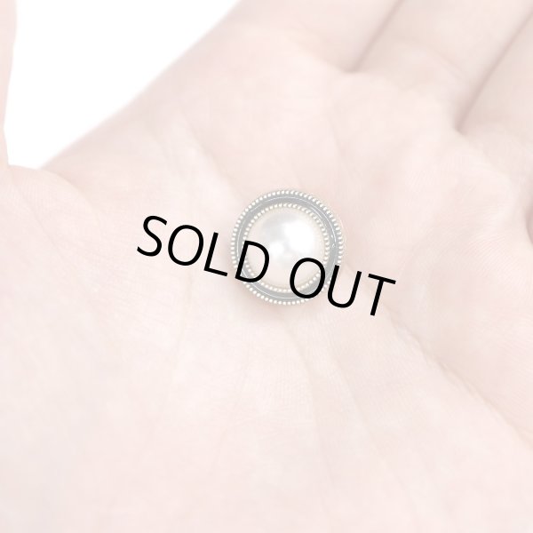 画像6: パールボタン 装飾 【ゴールド 黒フチ】 ホワイト 白 パール 10個入り 【15mm】ビジュー 飾り 縫製 袖口 きらきらぷんぷん丸 B-154 (6)