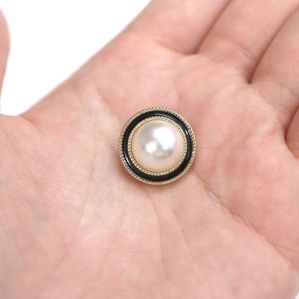 画像6: パールボタン 装飾 【ゴールド 黒フチ】 ホワイト 白 パール 8個入り 【18mm】ビジュー 飾り 縫製 袖口 きらきらぷんぷん丸 B-155 (6)