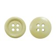 画像1: ウッドボタン【ベージュ】15mm 10個入 丸型 四つ穴 ラウンドリム 木製 手芸 服飾 付け替え きらきらぷんぷん丸 B-1651 (1)