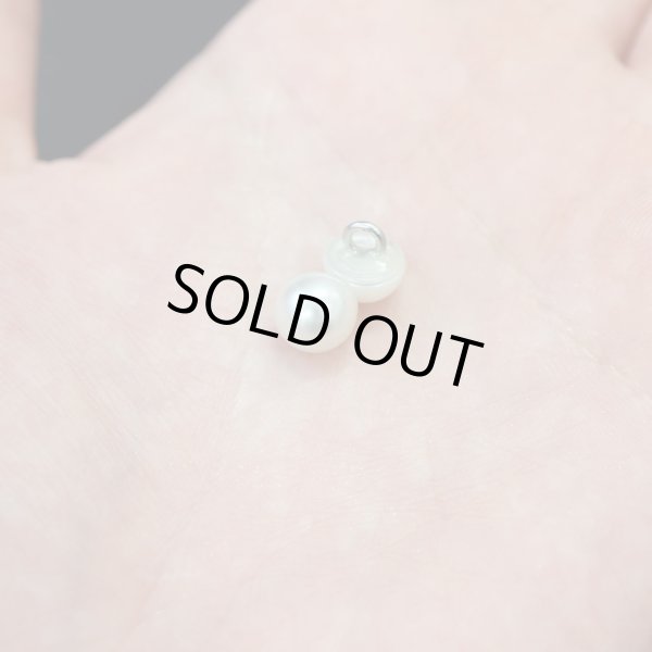 画像6: 【パールボタン足つき】 パール ボタン ホワイト ツヤあり 半円 20個入り 【7.5mm】 ボタンマート B-172 (6)