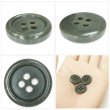 画像5: 樹脂ボタン マーブル調【オリーブグレー】15mm 10個入 四つ穴 リムあり 手芸 服飾 付け替え ボタンマート B-1817 (5)