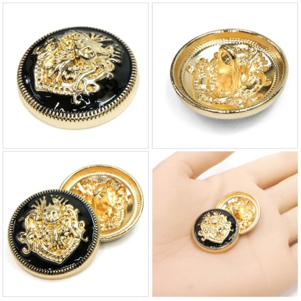 画像5: メタルボタン エンブレム 【ブラック＆ゴールド】23mm 5個入 丸型 足つき 2トーン 手芸 服飾 付け替え ボタンマート B-1925 (5)