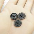 画像5: 樹脂ボタン【ブラック】15mm 10個入 丸型 四つ穴 リムデザイン マーブル調 手芸 服飾 付け替え ボタンマート B-2100 (5)