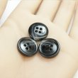 画像5: 樹脂ボタン マーブル柄【ブラック】18mm 8個入 丸型 四つ穴 裁縫 洋裁 付け替え ボタンマート B-2110 (5)