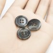 画像5: 樹脂ボタン マーブル柄【グレー】18mm 8個入 丸型 四つ穴 裁縫 洋裁 付け替え ボタンマート B-2116 (5)