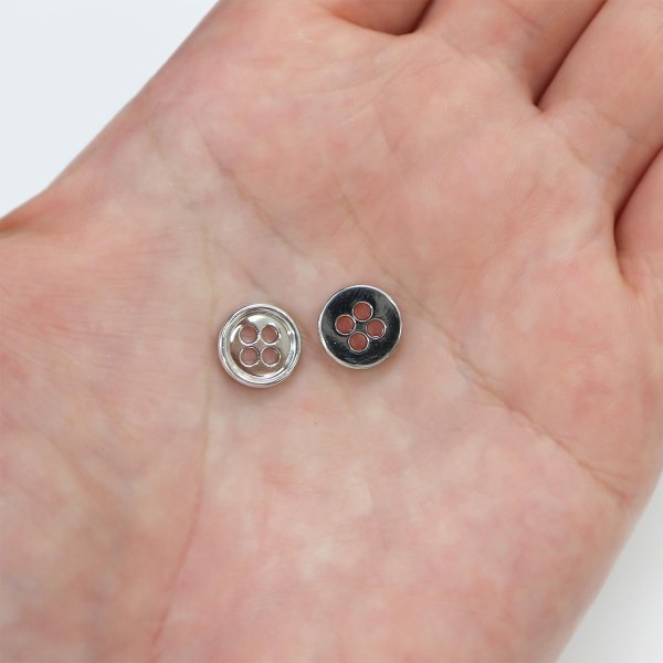 画像6: メタルボタン 四つ穴 【シルバー 鏡面仕上げ】 銀 シャツ スーツ 15個入り 【10mm】 ボタンマート B-212 (6)