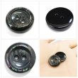 画像5: 二つ穴樹脂ボタン【ブラック】17.5mm 8個入 シェル調 丸型 光沢 模様 手芸 服飾 付け替え ボタンマート B-2153 (5)