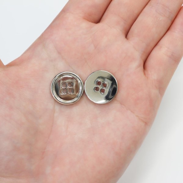 画像6: メタルボタン 四つ穴 【シルバー 鏡面仕上げ】 銀 シャツ スーツ 10個入り 【18mm】 ボタンマート B-216 (6)