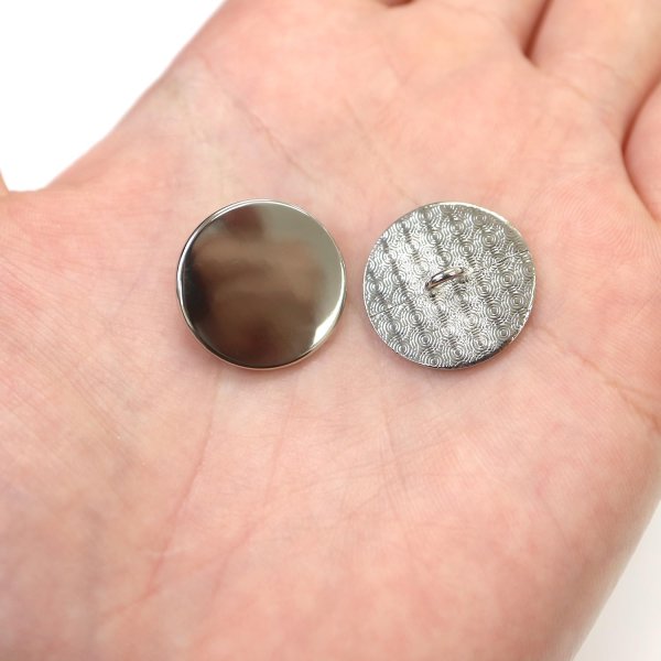 画像6: メタルボタン フラット 【シルバー 鏡面仕上げ】 銀 ビジュー 飾り 縫製 袖口 10個入り 【20mm】 ボタンマート B-293 (6)