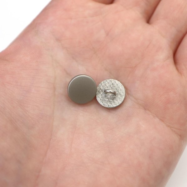 画像6: メタルボタン フラット 【シルバー ツヤなし】 銀 ビジュー 飾り 縫製 袖口 20個入り 【11.5mm】 ボタンマート B-301 (6)