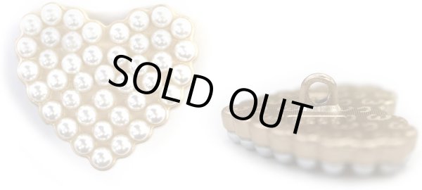 画像1: パールボタン 装飾 足つき ハート型【25mm】5個入り パール ボタン ホワイト 手芸 飾りボタン かわいい おしゃれ ボタンマート B-317 (1)