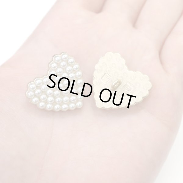 画像6: パールボタン 装飾 足つき ハート型【25mm】5個入り パール ボタン ホワイト 手芸 飾りボタン かわいい おしゃれ ボタンマート B-317 (6)