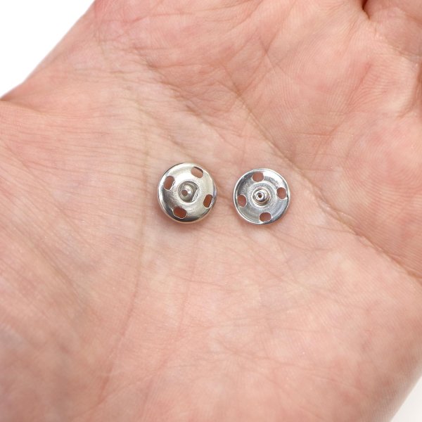 画像5: スナップボタン シルバー 10mm 10組入り 縫い付けタイプ 打ち具不要 銀 ボタン ボタンマート B-323 (5)