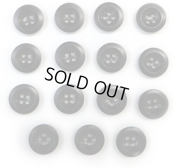 画像1: ナットボタン【ブラック】四つ穴ボタン 黒 ベーシック カラーボタン シンプル ボタン 手芸 15個入り【15mm】ボタンマート B-441 (1)