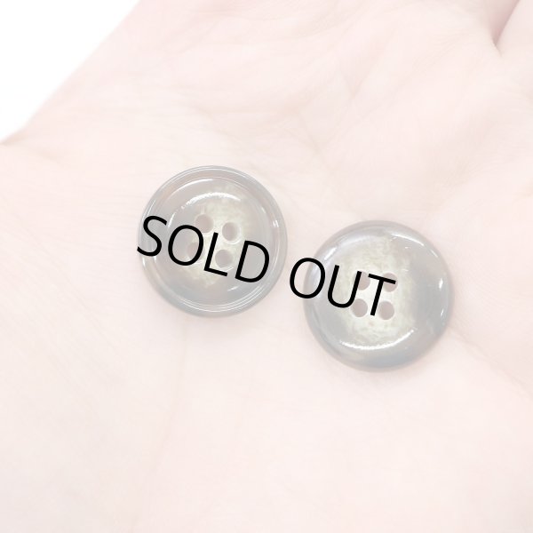 画像6: 水牛調ボタン【ダークブラウン&ホワイト】スーツ コート ジャケット ブレザー 四つ穴 フロント 袖口 8個入り【23mm】ボタンマート B-498 (6)