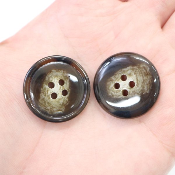 画像6: 水牛調ボタン【ダークブラウン&ホワイト】スーツ コート ジャケット ブレザー 四つ穴 フロント 袖口 6個入り【25mm】ボタンマート B-499 (6)