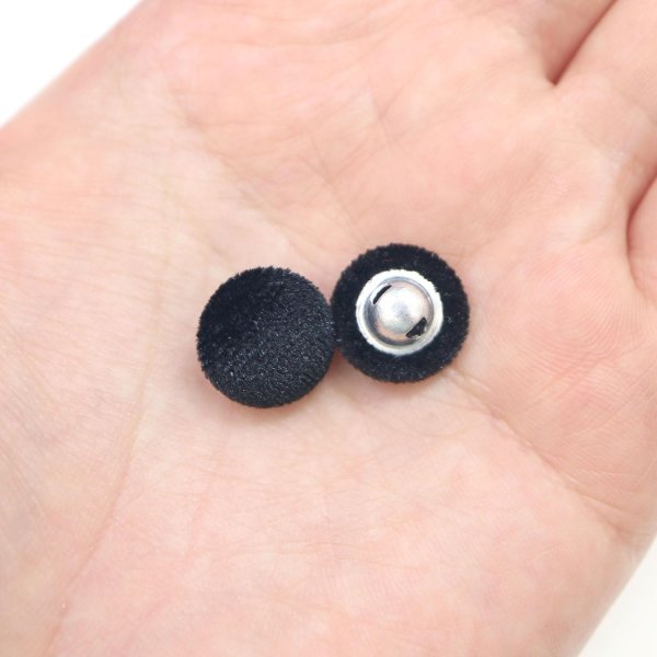 画像6: ベロアボタン 【ブラック】 黒 くるみボタン ボタン 飾りボタン つつみボタン 12個入り 【12.5mm】 ボタンマート B-654 (6)