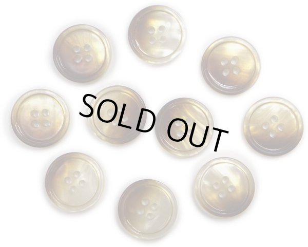 画像1: グラデーション 四つ穴ボタン 【ブラウン】 茶色 ボタン スーツボタン コートボタン カラーボタン 10個入り 【20mm】 ボタンマート B-679 (1)