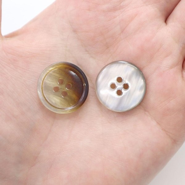 画像6: グラデーション 四つ穴ボタン 【ブラウン】 茶色 ボタン スーツボタン コートボタン カラーボタン 10個入り 【20mm】 ボタンマート B-679 (6)