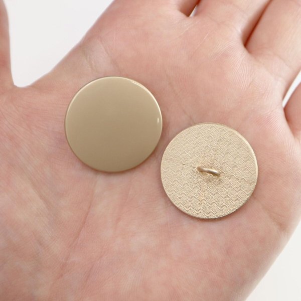 画像6: メタルボタン フラット 【ゴールド ツヤなし】 金 ビジュー 飾り 縫製 袖口 6個入り 【25mm】 ボタンマート B-778 (6)