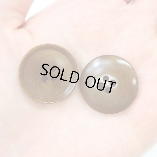 画像6: ナットボタン 四つ穴ボタン 【ブラウン】 茶色 フチ薄 スーツボタン ベーシック ウッド ボタン 6個入り 【25mm】 ボタンマート B-803 (6)