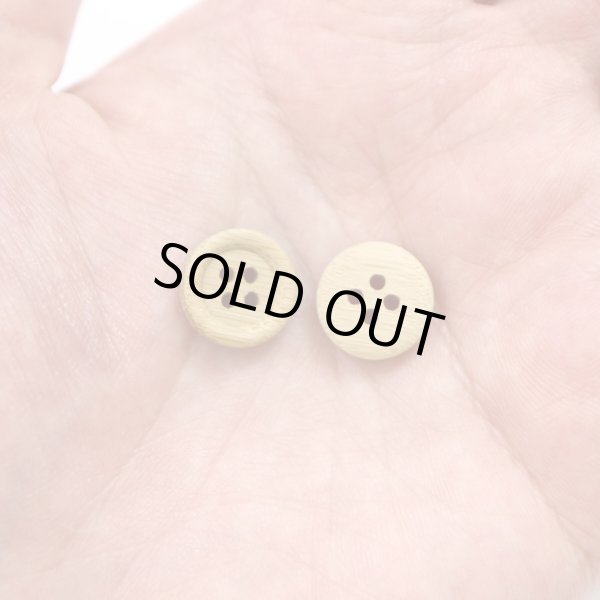 画像6: 竹ボタン 四つ穴ボタン ウッド ボタン ライトブラウン 竹 バンブー 10個入り 【12.5mm】 ボタンマート B-817 (6)