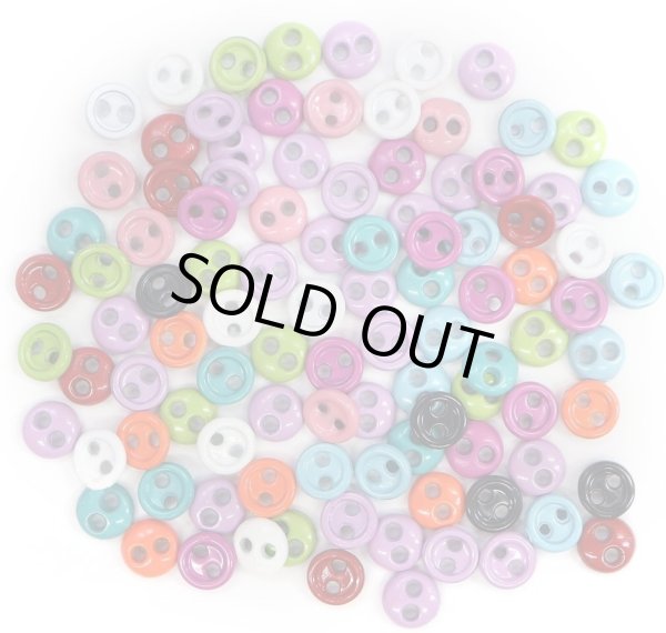 画像1: ドールボタン 二つ穴 【4mm】 カラーミックス ミニ メタルボタン ぬいぐるみ 人形 ミニチュア カラフル かわいい 手芸 100個入り ボタンマート B-921 (1)